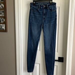American Eagle High Rise Jegging
